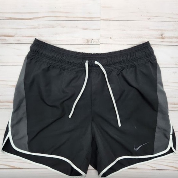 2!TWO! Nike Size Small Pink And Black Pair Active Running Shorts Womens - Picture 4 of 5